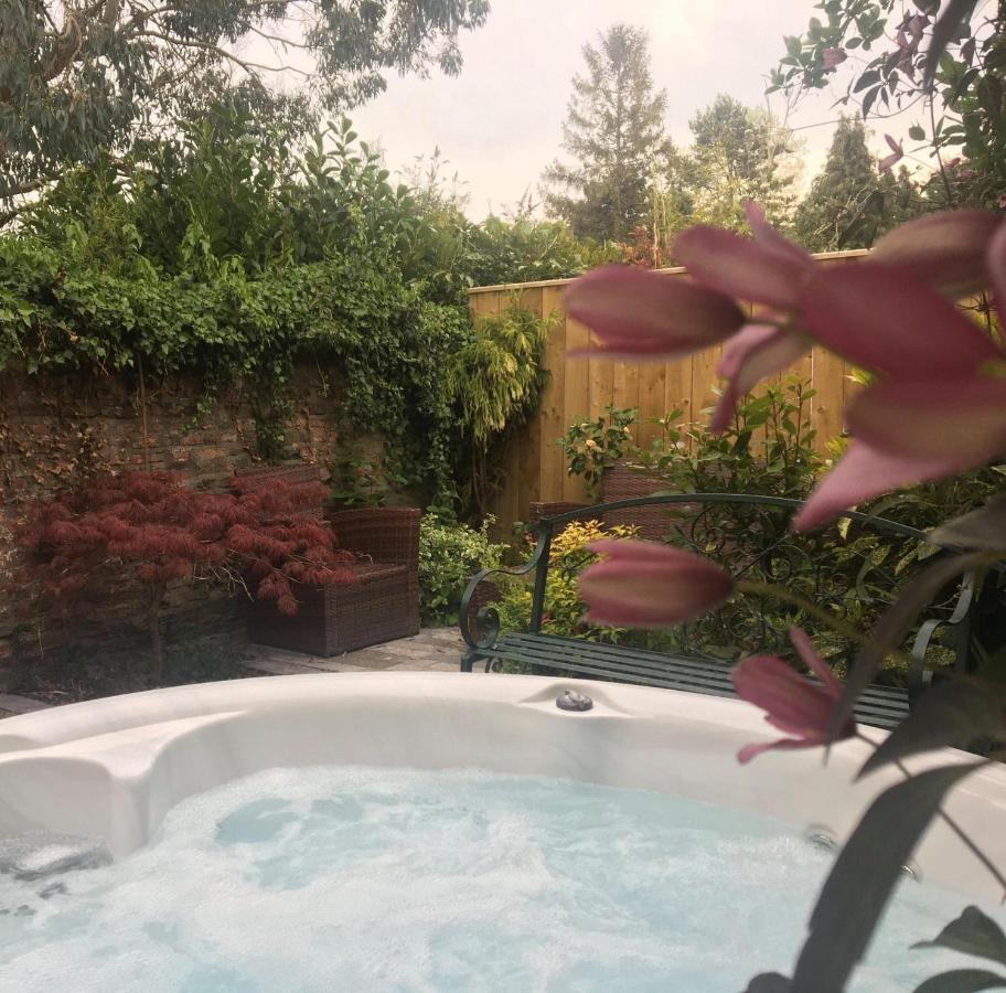 Bright Moments Holiday Home Beverley Extérieur photo